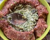 Foto del paso 2 de la receta: Hamburguesas de carne rellenas