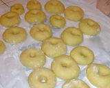 Foto langkah ke 3 dari resep Donat kentang.