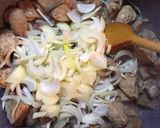 Pas rețetă Gulas unguresc de porc 1 fotografie