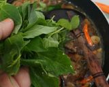 Foto langkah ke 5 dari resep Patin kemangi kuah pindang.