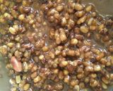 A picture of step 1 of Dal makhani.