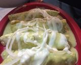 A picture of step 7 of Enchiladas Suizas Verdes.