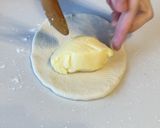 Foto del paso 8 de la receta: Pan relleno de crema pastelera (クリームパン) / Bollo japonés