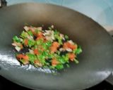 A picture of step 2 of Vegetables egg.