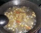 Foto langkah ke 4 dari resep Sup bayam jagung.