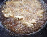 Foto langkah ke 3 dari resep Ayam Goreng Thailand.