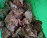 A picture of step 1 of Chicken kebab.