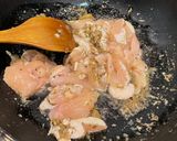 รูปขั้นตอนการทำที่ 3 ของ ไก่ผัดกระเทียมพริกไทยดำ