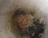 A picture of step 2 of Petha with Urad daal Wadian.