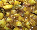 प्रॉन पोटैटो करी(prawn potato curry recipe in Hindi) रेसिपी चरण 7 फोटो
