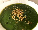 A picture of step 9 of Lasooni Palak.