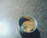 A picture of step 2 of Arachuvitta Rasam.