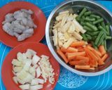 Foto langkah ke 1 dari resep Tumis buncis campur2 + udang.