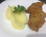 Foto del paso 4 de la receta: Milanesas con puré de papas