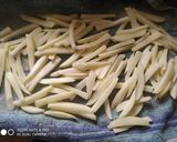 मसाला फ्रेंच फ्राइस (Masala french fries recipe in Hindi) रेसिपी चरण 3 फोटो