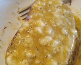 A picture of step 3 of Fruity French Toast.
