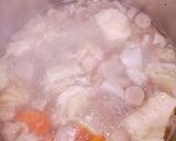 Foto langkah ke 5 dari resep SOP Sayur Ayam Pentol.
