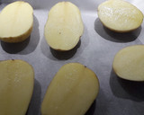 Foto del paso 1 de la receta: Patatas con queso crema y bacon al horno