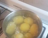 Foto del paso 1 de la receta: Albóndigas con papas gratinadas