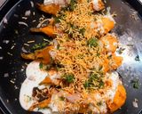 A picture of step 8 of Palak chaat.
