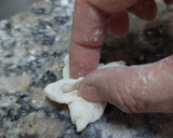 Foto del paso 4 de la receta: Bizcochitos para el mate !