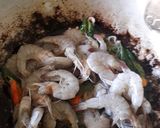 Foto langkah ke 4 dari resep Oseng Udang Lombok Ijo.