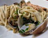 Foto del passaggio 3 della ricetta Tagliolini alla noce moscata sapori di mare