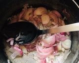 A picture of step 9 of Meatball tomato sauce.