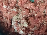 Spaghetti rojo con carne molida
