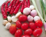 Foto langkah ke 1 dari resep 🥚Telur Ceplok Bumbu Merah🥚.