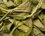 Foto langkah ke 1 dari resep Sayur Bening Bayam Oyong.