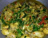 Foto langkah ke 8 dari resep Ayam Tinoransak Khas Manado.