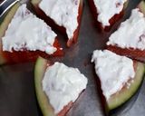 A picture of step 2 of Watermelon fruit pizza.