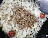 A picture of step 4 of Mong fry daal.