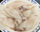 Foto del paso 1 de la receta: Chipirones encebollados