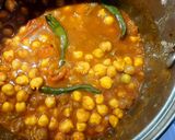A picture of step 8 of Amritsari Chole.