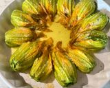 Foto del passaggio 6 della ricetta Fiori di Zucchina Ripieni al Tonno