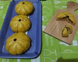 Foto langkah ke 6 dari resep Roti Kukus Labu.