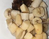 A picture of step 1 of Oats and dates milkshake.