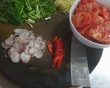 Hình bước làm 2 của món Cá rô phi sốt cà chua