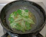 A picture of step 6 of Green Peas & Methi Handvo.