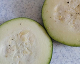 Foto del paso 3 de la receta: Pastel de calabacín y queso