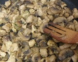 Foto del paso 1 de la receta: Espaguetis con pollo y champiñones