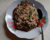 Foto langkah ke 10 dari resep Lontong Tahu telor Malang.