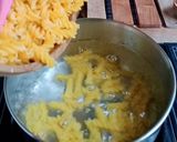 Foto langkah ke 1 dari resep Cream Soup Makaroni / Fusili Shitake Mushroom Bolognese Cheese.