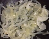 Foto del paso 2 de la receta: Tarta light de tallo y hojas de brócoli con queso y huevo