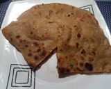 A picture of step 3 of Beef mince paratha.