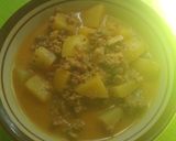 Foto langkah ke 3 dari resep Gulai kentang with daging cincang pedas.