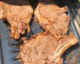 Foto langkah ke 2 dari resep Ribeye steak bumbu instant ala Pak Rt.