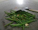 Foto langkah ke 3 dari resep Baby Buncis ca Ebi.
